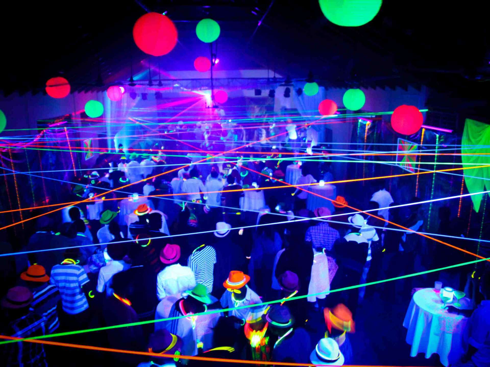 Disco Dino party moment